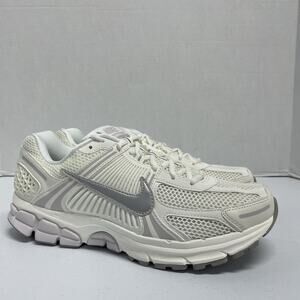 Nike Air Zoom Vomero 5 Sail Vast Grey FB9149 103 Size 8.5 White Runner Workout